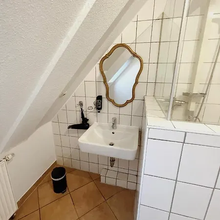 Am Holstentor *