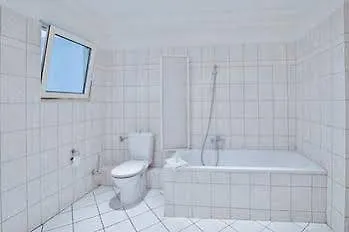 Am Holstentor * Lübeck